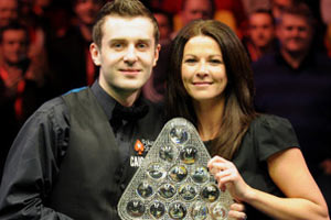 表现出色 表现出色